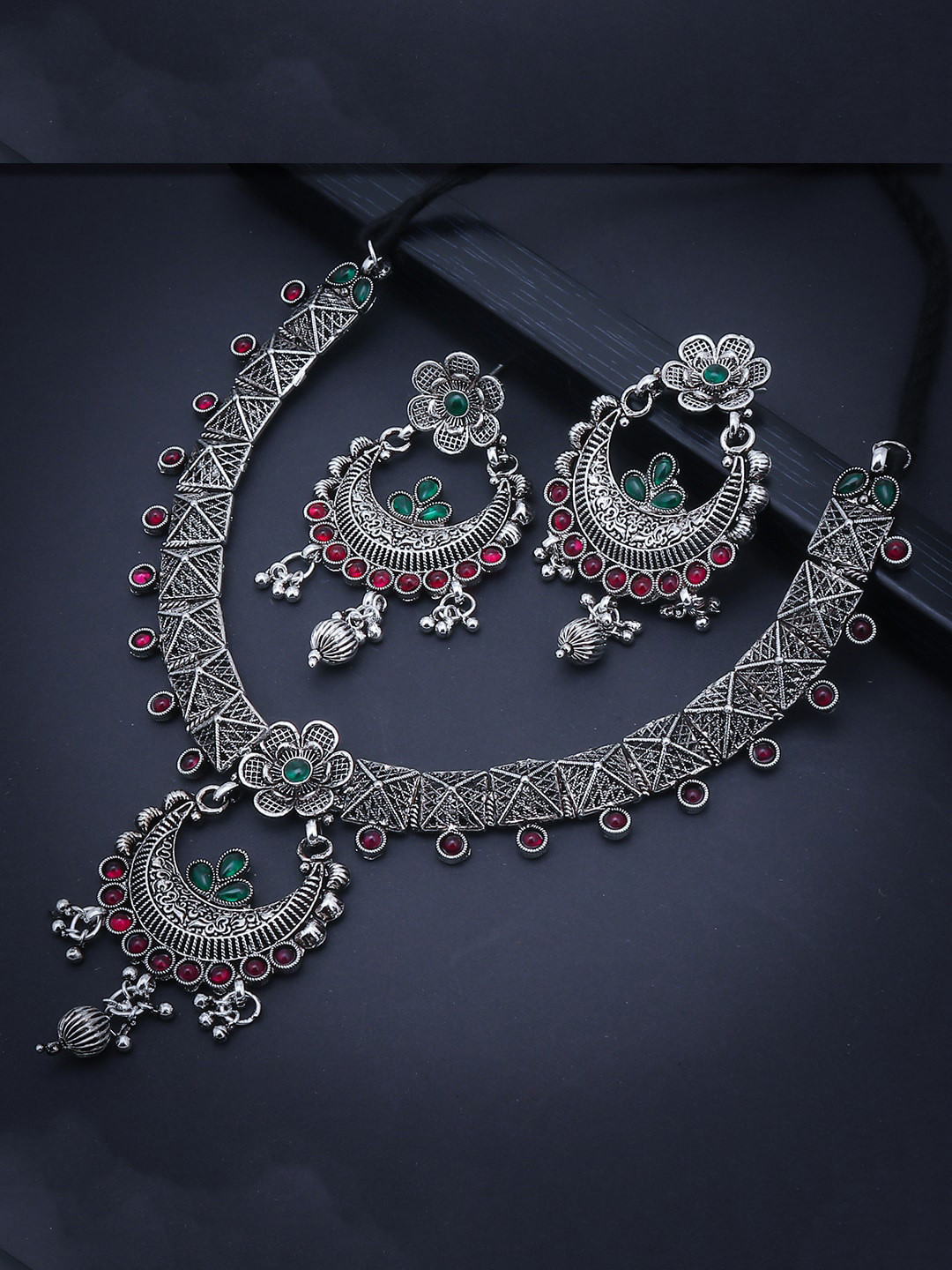 

Sukkhi Oxidised Rhodium-Plated Red & Green Stone-Studded Jewellery Set, Silver