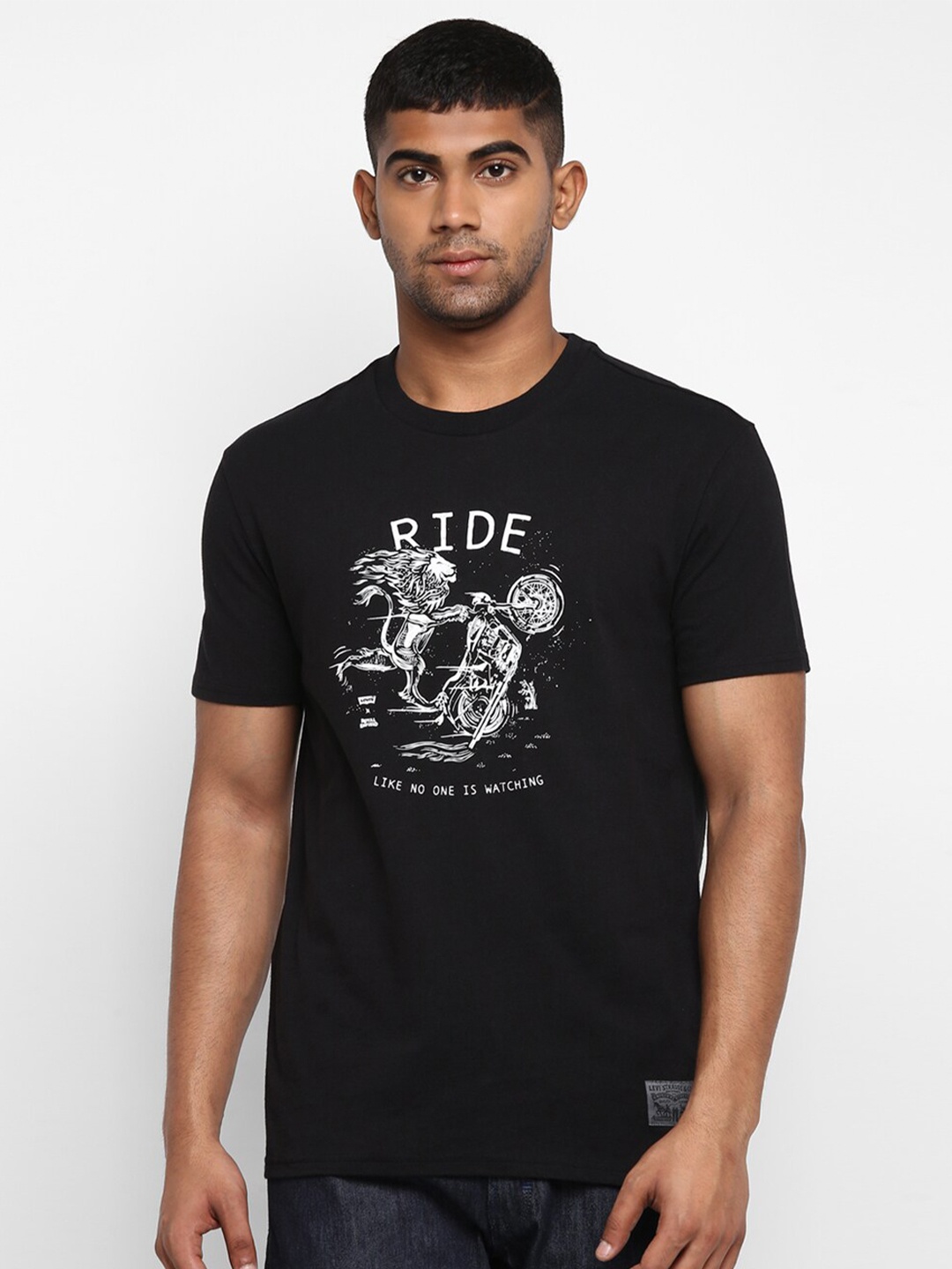 

Royal Enfield Men Solid Dyed Black Printed Round Neck Pure Cotton T-shirt