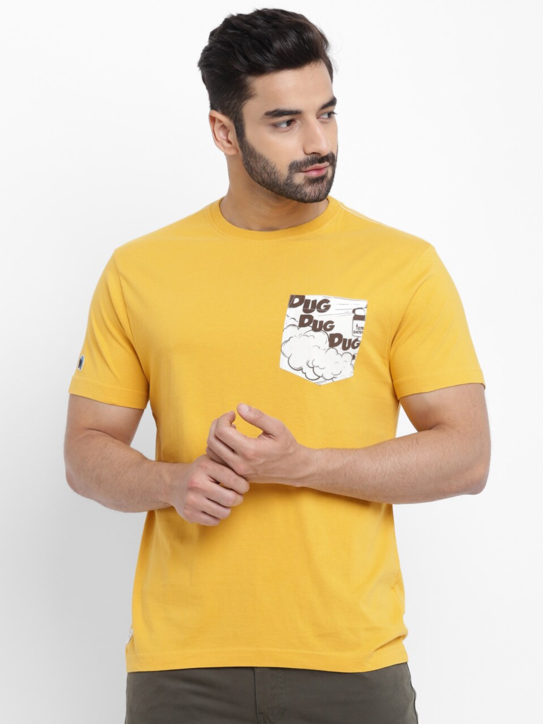 

Royal Enfield Men Yellow Solid Round Neck T-shirt