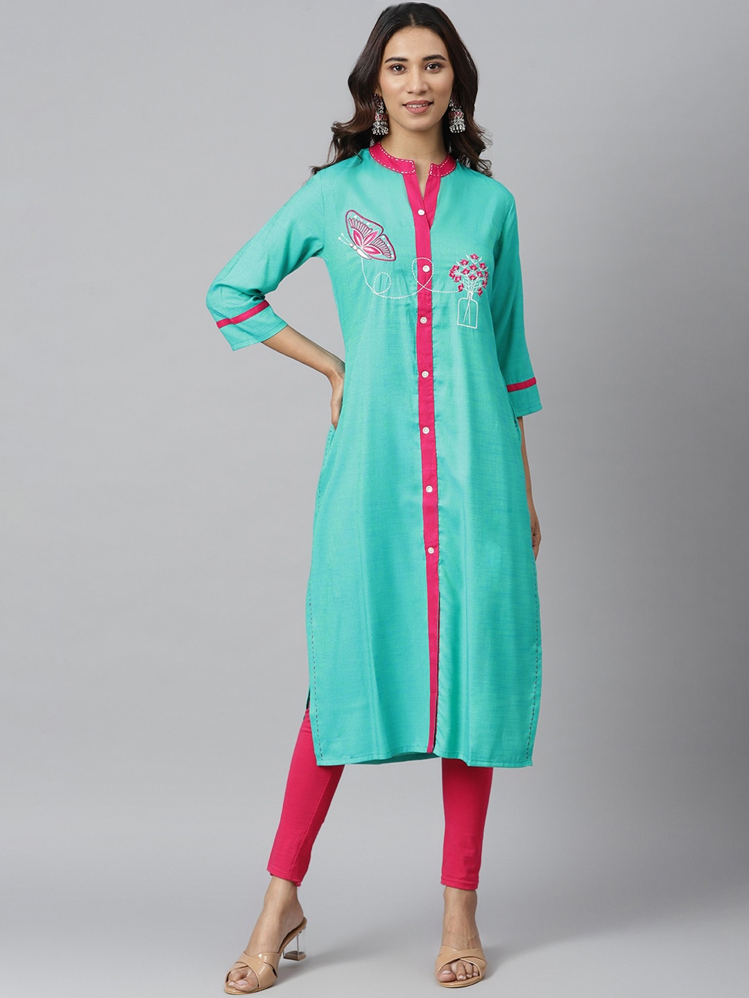

JAIPUR ATTIRE Women Blue Floral Embroidered Handwork Kurta