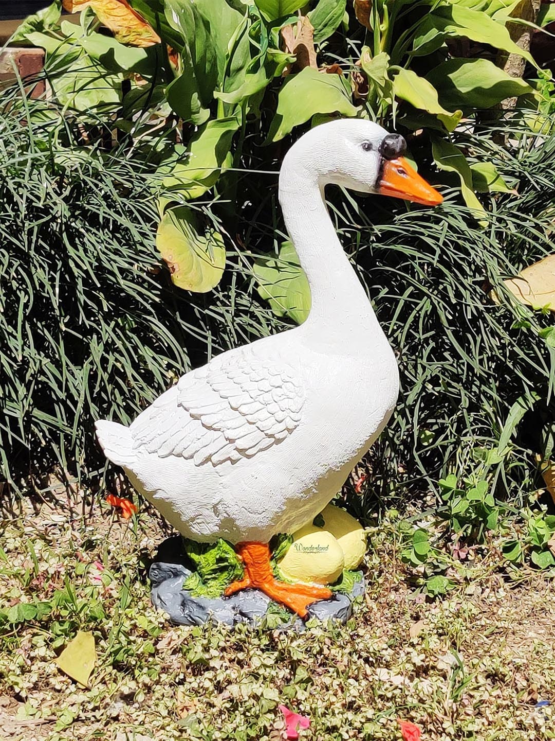 

Wonderland White & Orange Duck With Eggs Garden Decor Garden Accessory