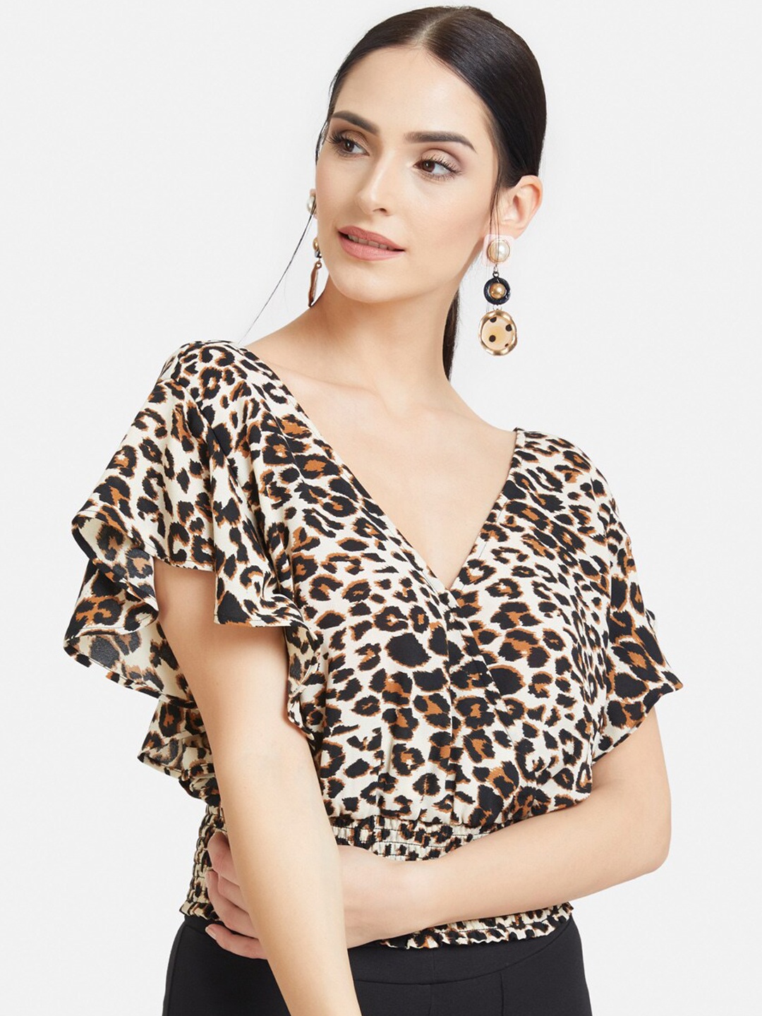 

Kazo White & Black Animal Wrap Top