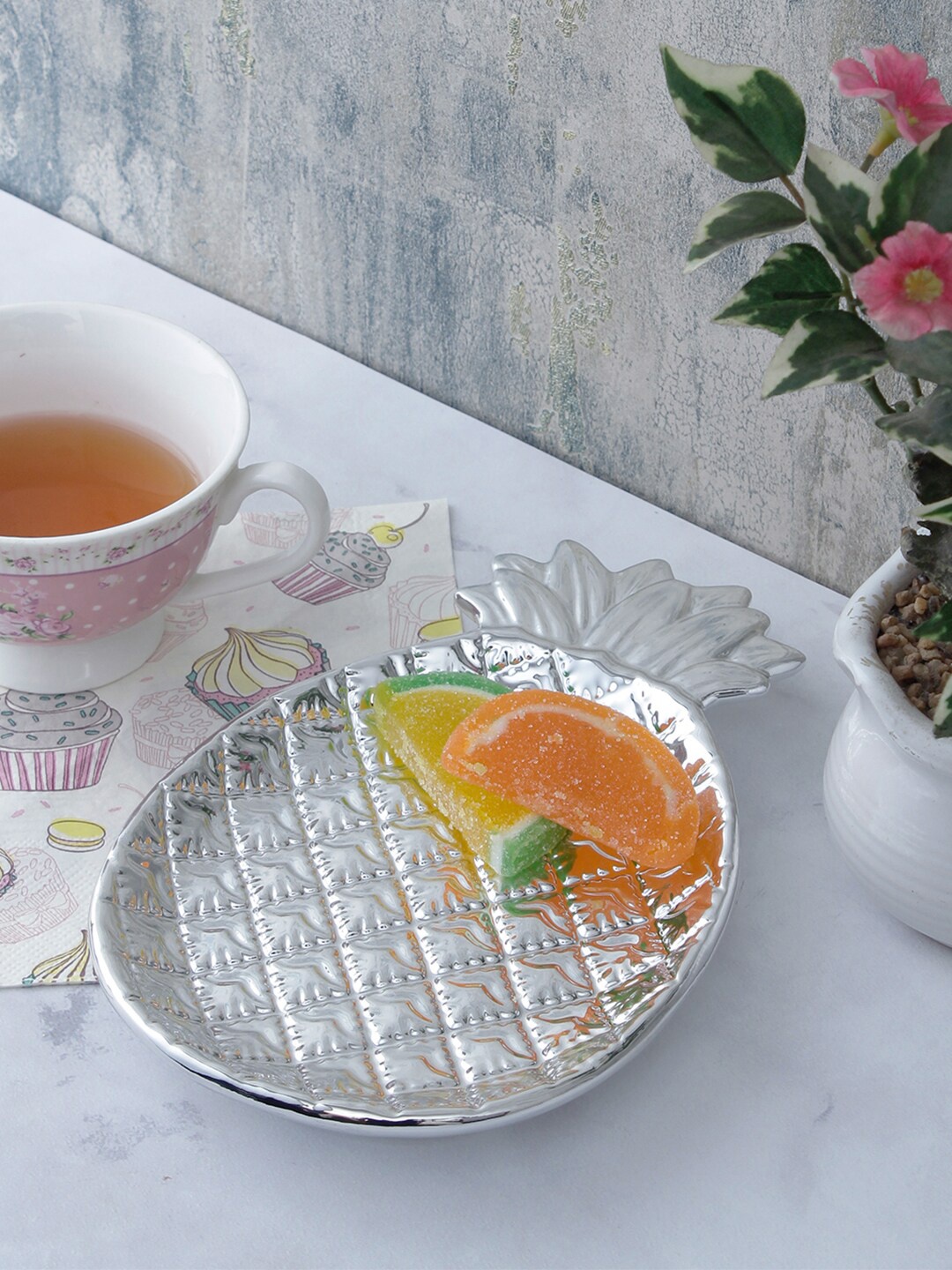 

A Vintage Affair- Home Decor Silver Pineapple Trinket Dish/Serving Platter