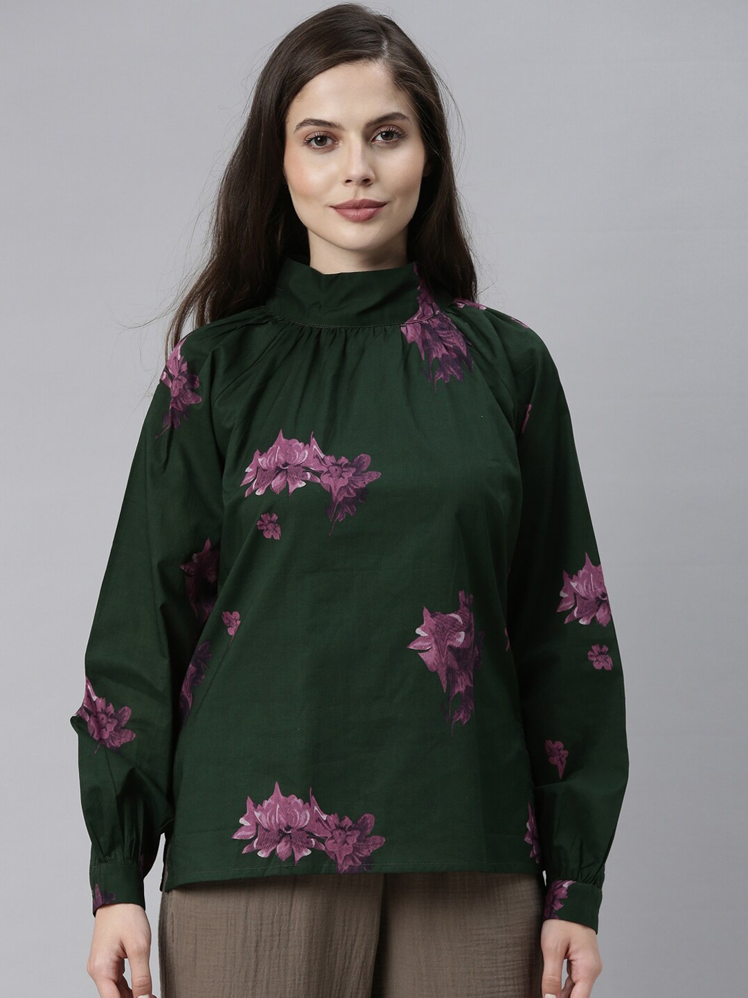 

RAREISM Women Green Floral Printed Regular Top