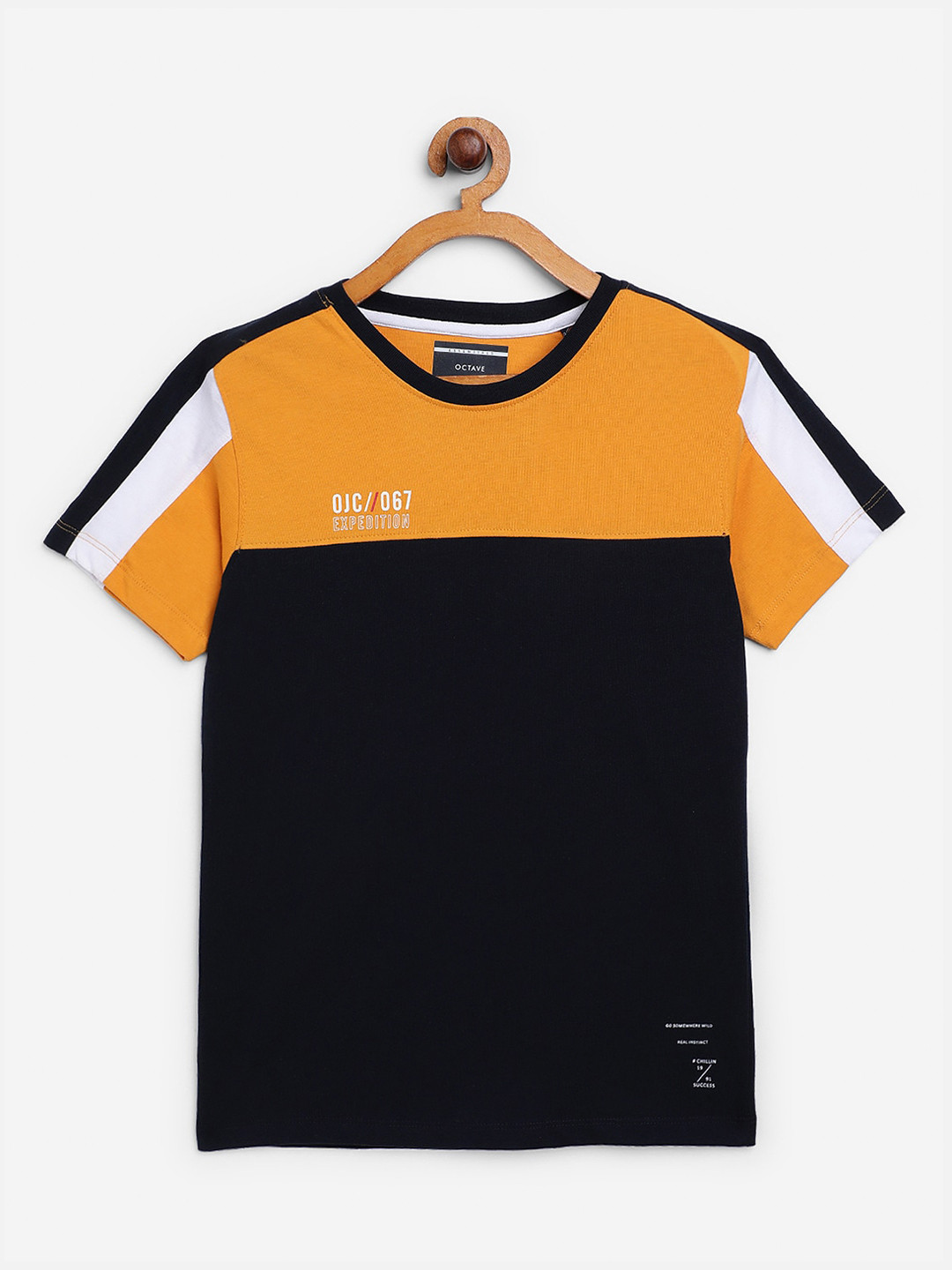 

Octave Boys Black Colourblocked Round Neck Cotton Pure Cotton T-shirt