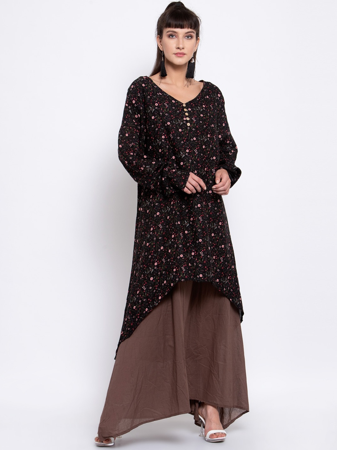 

iki chic Black Floral Print Multi-Layered Maxi Dress
