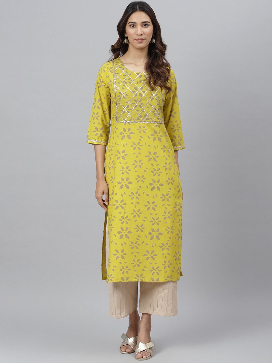 

JAIPUR ATTIRE Women Yellow & Brown Floral Printed Kurta