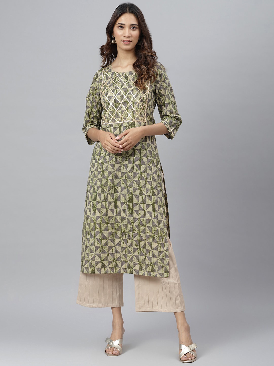 

JAIPUR ATTIRE Women Green & Grey Geometric Printed Gotta Patti Kurta