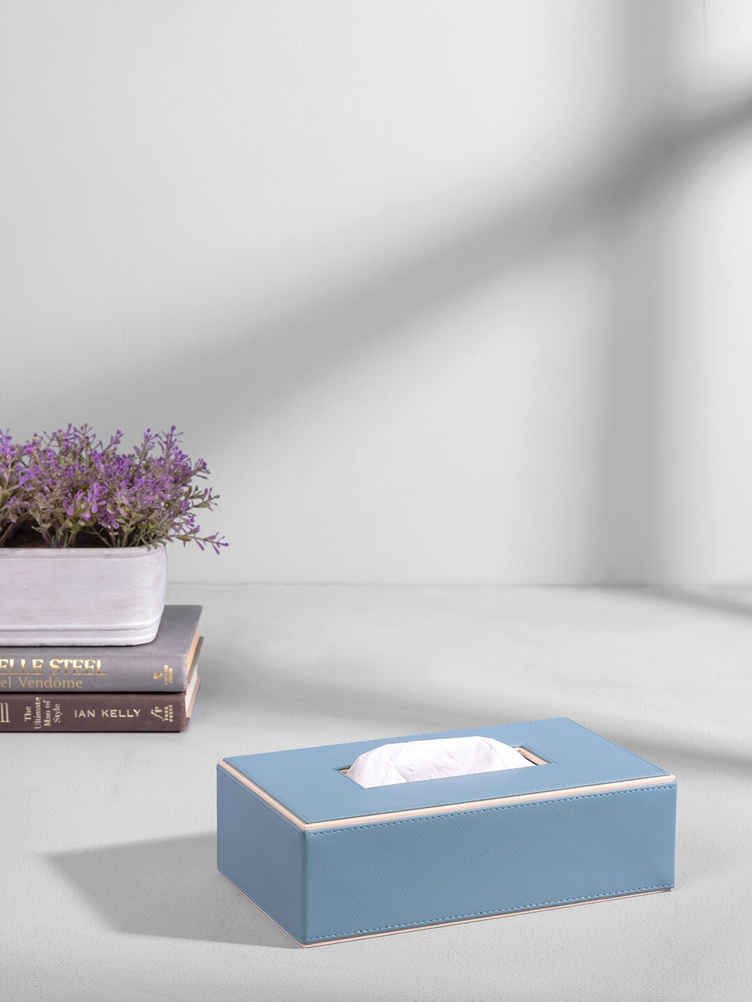 

Pure Home and Living Blue Solid Faux Leather Tissue Box