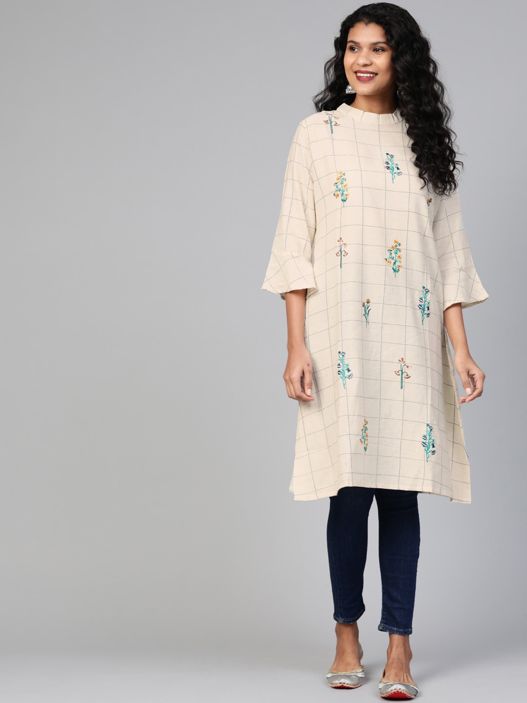 

Indo Era Women Cream-Coloured Flared Sleeves Thread Work Kurta