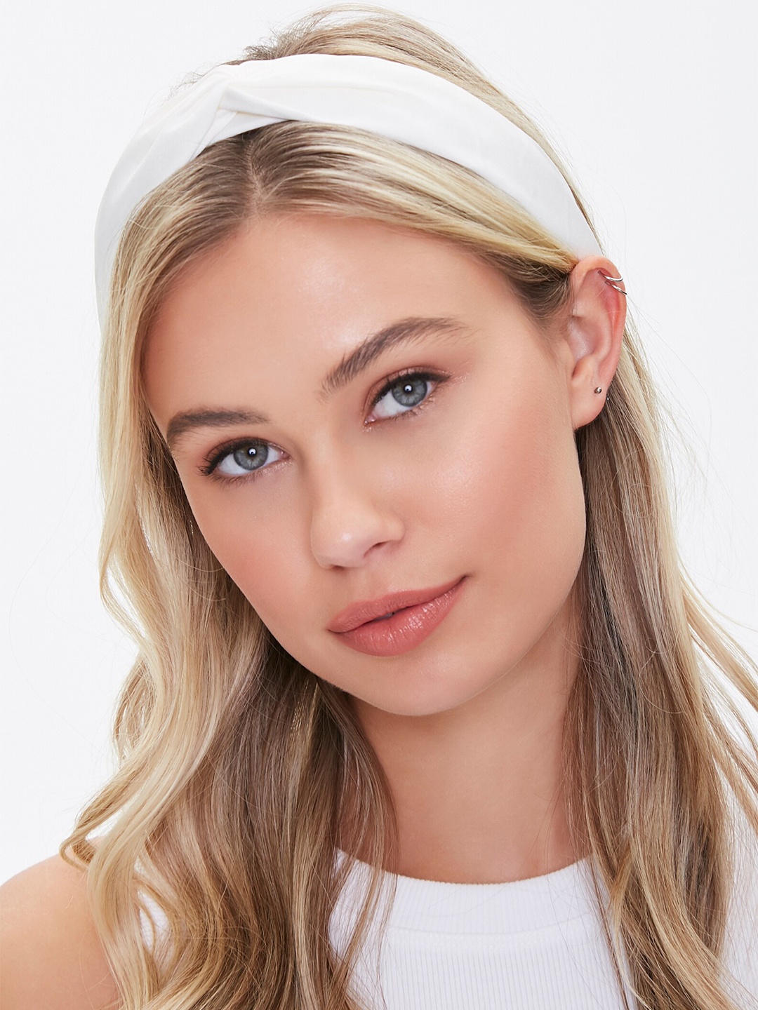 

FOREVER 21 Women Cream Solid Twisted Top Hairband