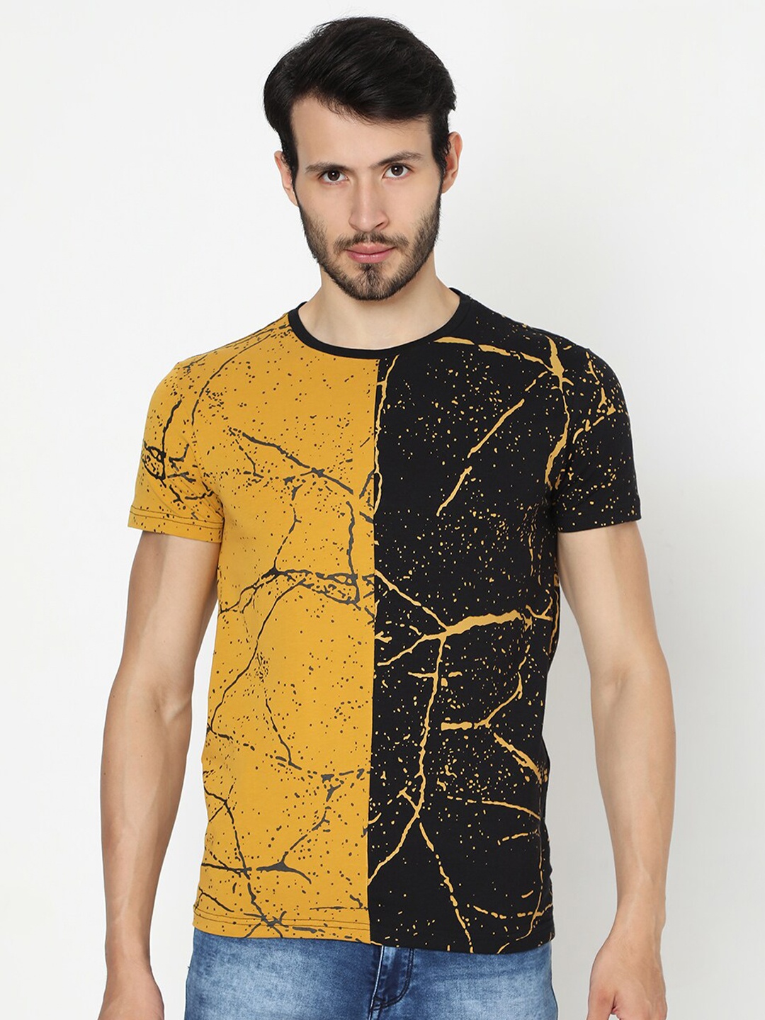 

Rex Straut Jeans Men Yellow Black Printed Round Neck Pure Cotton T-shirt