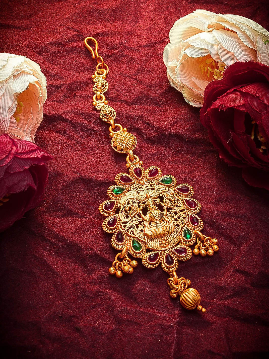 

Aadita Gold Toned American Diamond Maangtikka