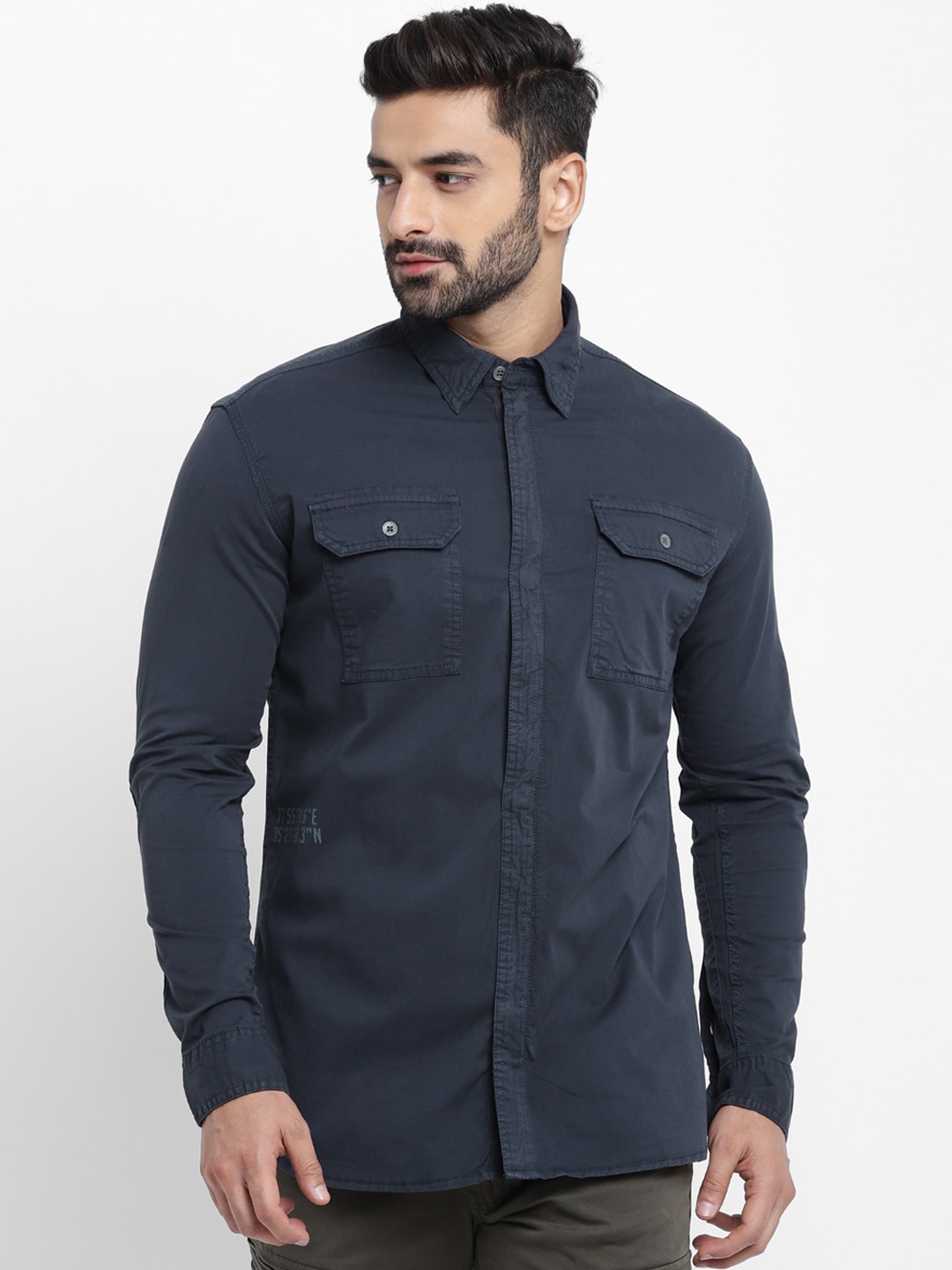 

Royal Enfield Men Navy Blue Regular Fit Solid Casual Shirt