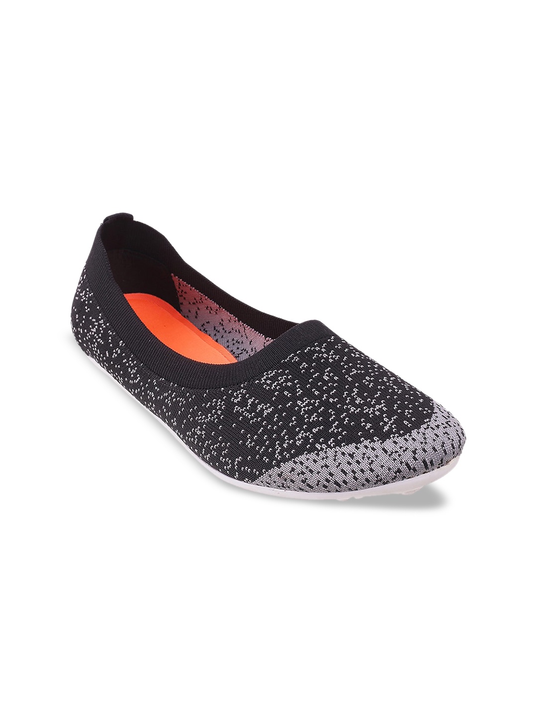 

WALKWAY by Metro Women Black Printed Slip-On Sneakers