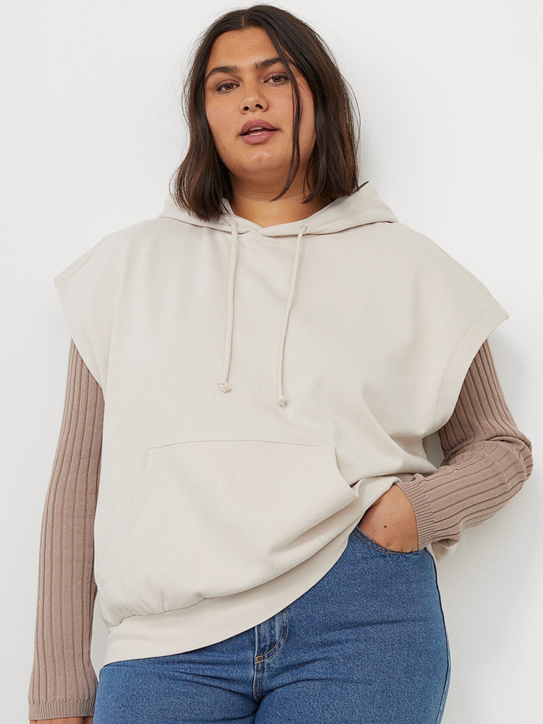 

H&M+ Women Beige Solid Sleeveless Hoodie