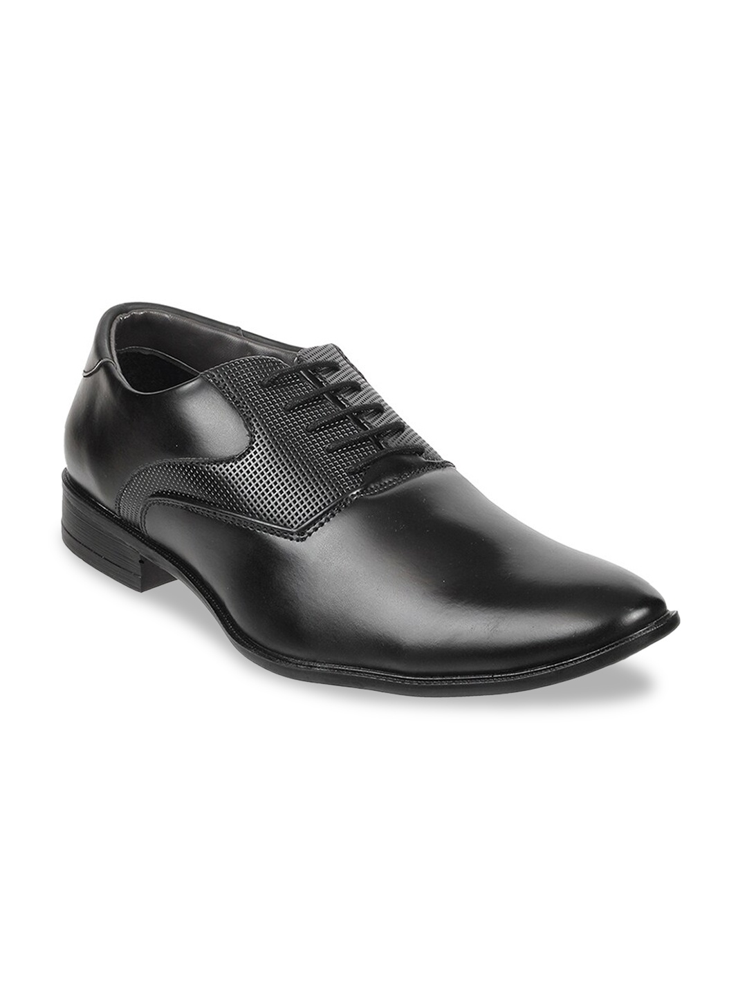 

WALKWAY by Metro Men Black Solid Formal Oxfords