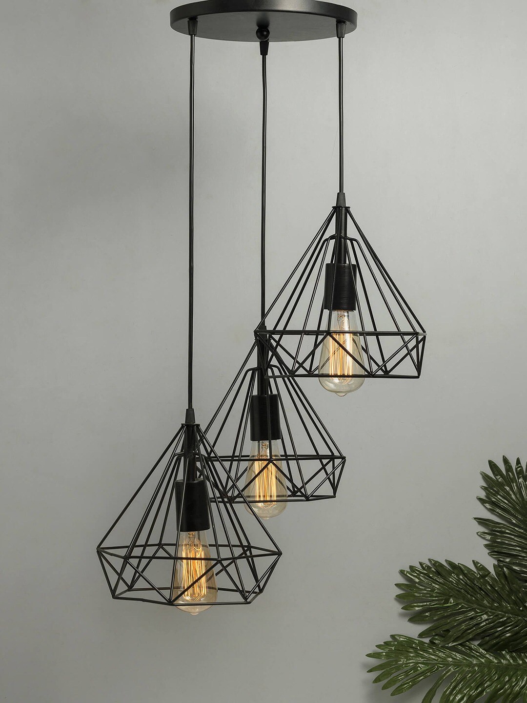 MFD HOME FURNISHING Black & Transparent Self Design Quirky Cluster Light