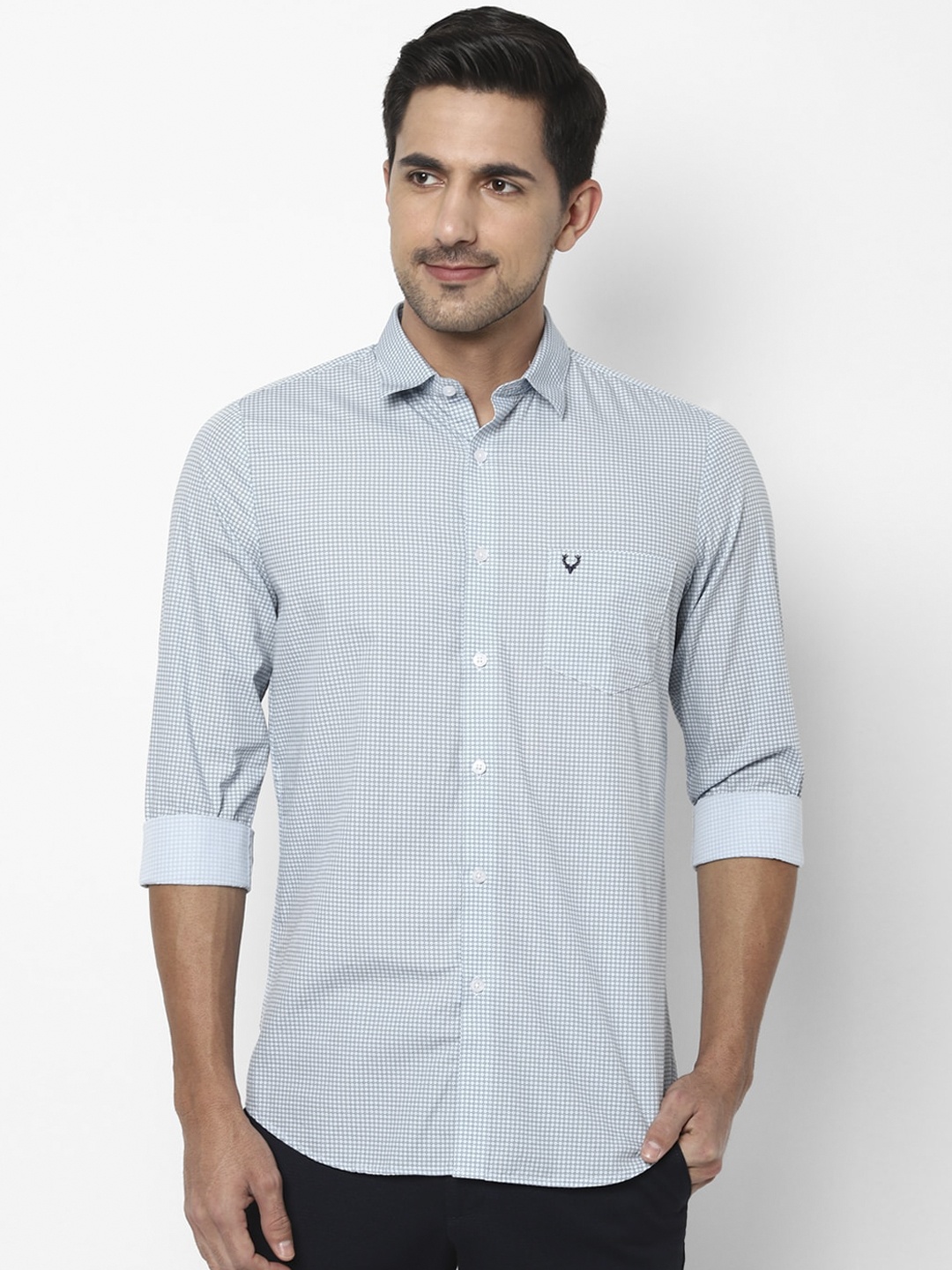 Allen Solly Men Blue & Black Pure Cotton Slim Fit Printed Casual Shirt