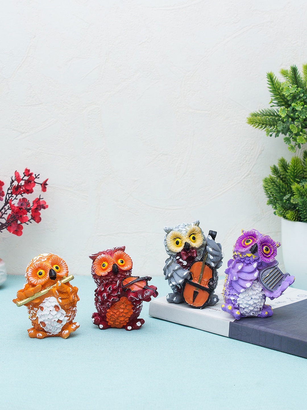 

WISHTANK Set Of 4 Owl Playing Musical Instrument Figurine Showpiece, Purple