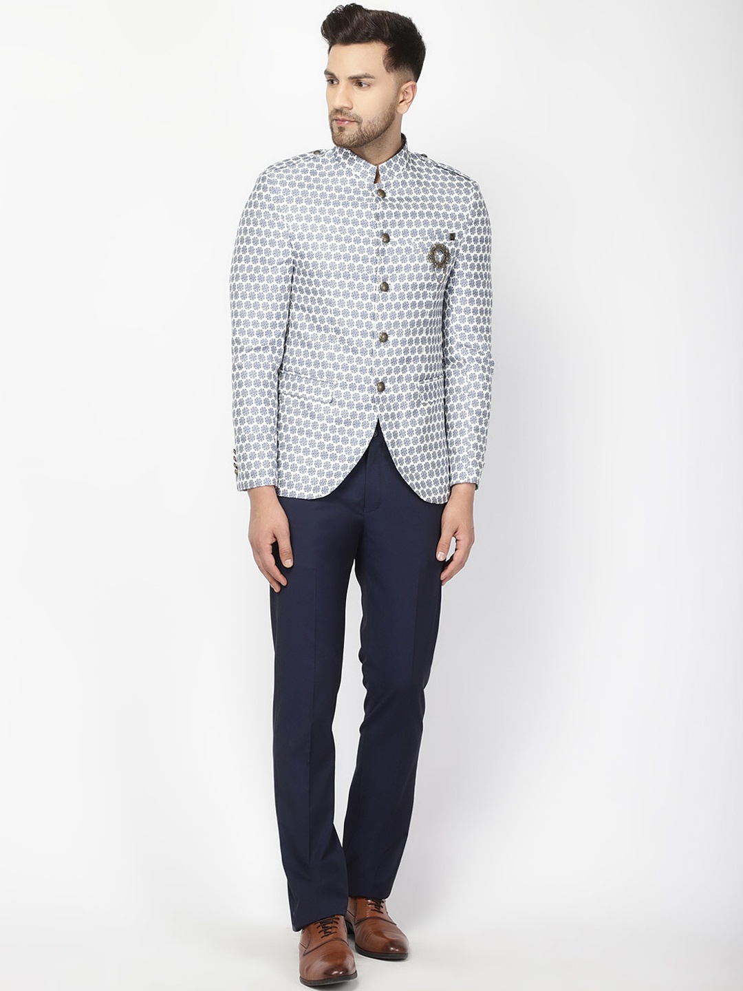 

Blackberrys Men White & Navy Blue Self-Design Slim-Fit Bandhgala Party Suit
