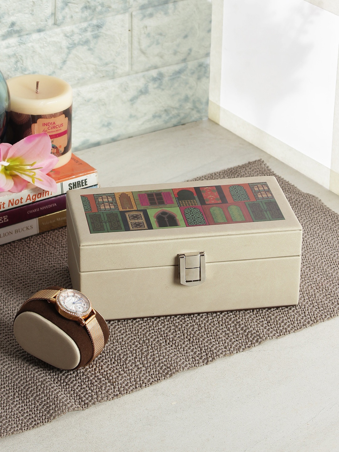 

India Circus by Krsnaa Mehta Cream-Colored & Green Mughal Doors Reiteration Watch Organisers