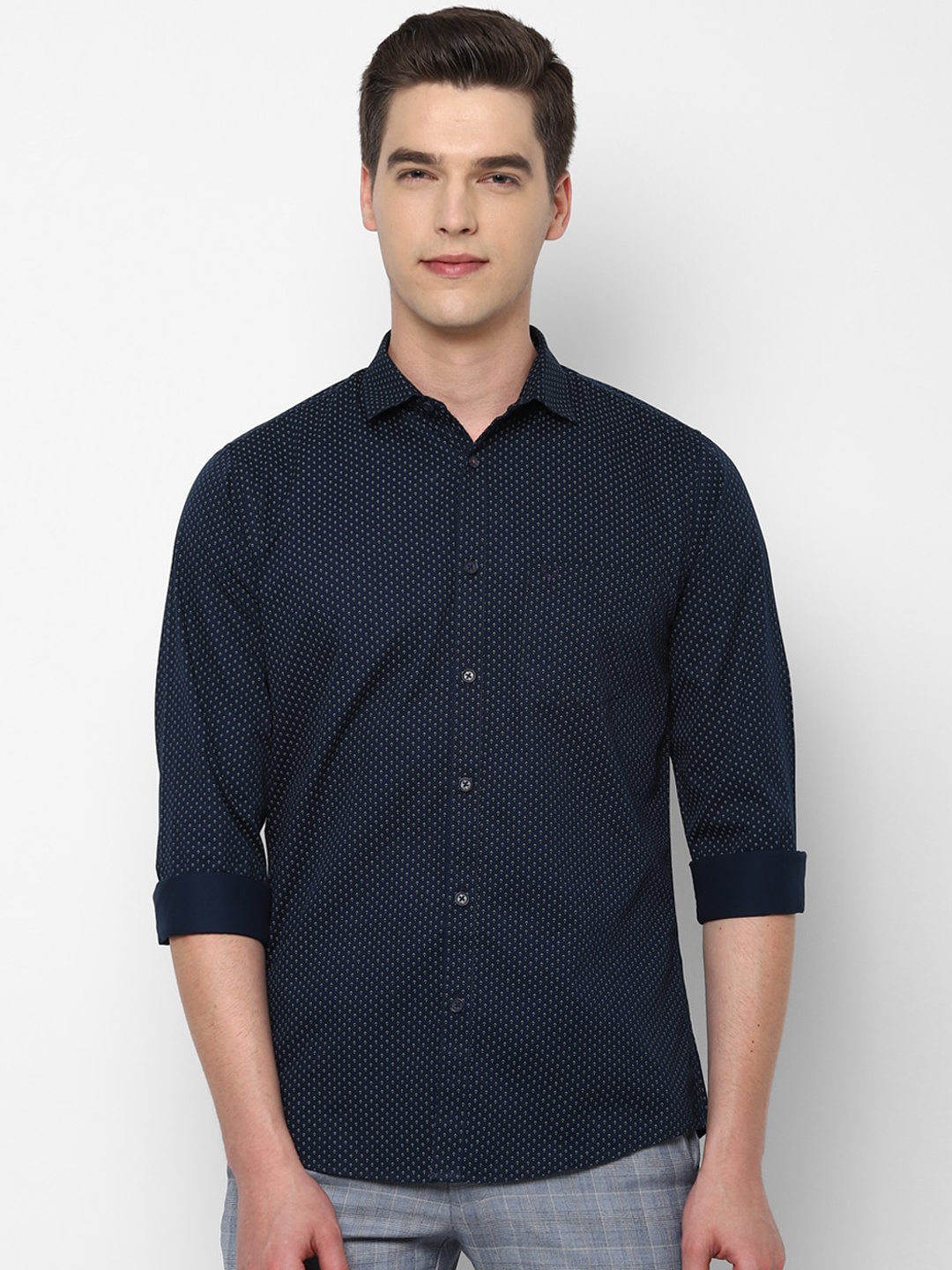 

Allen Solly Men Navy Blue Slim Fit Printed Casual Shirt