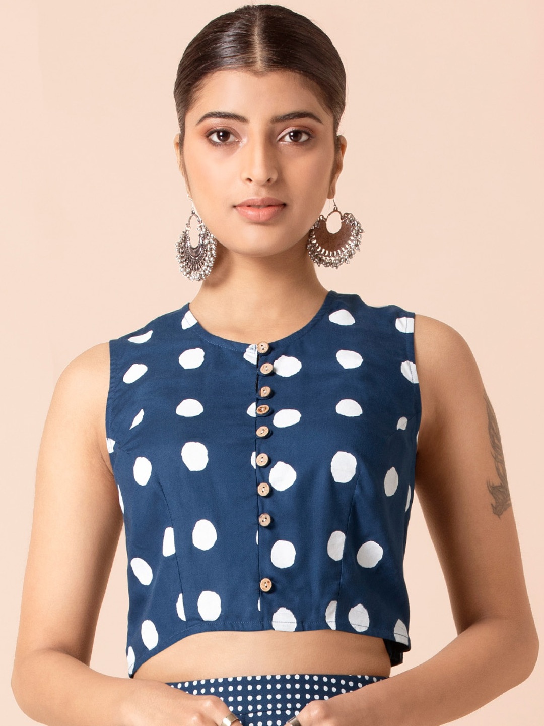 

INDYA Navy Blue & White Polka Dot Printed Regular Crop Top