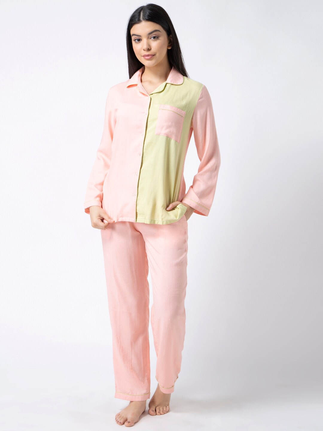 

ADORENITE Women Pink & Green Colourblocked Night suit