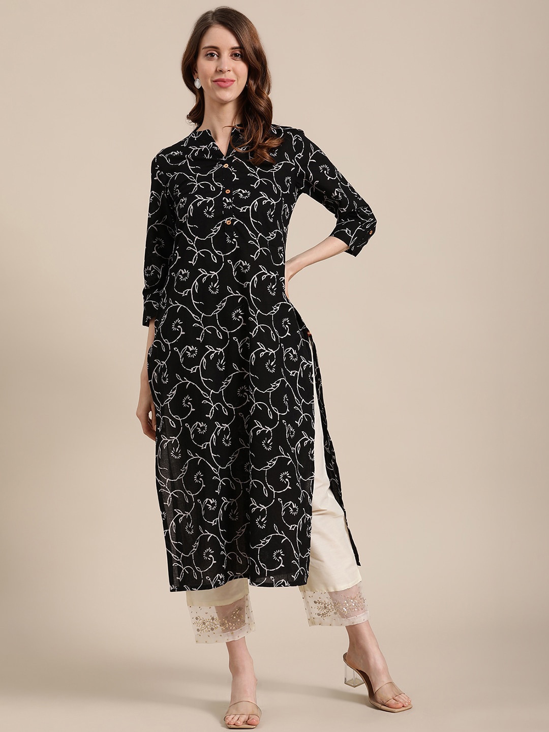 

KSUT Women Black & White Ethnic Motifs Printed Kurta