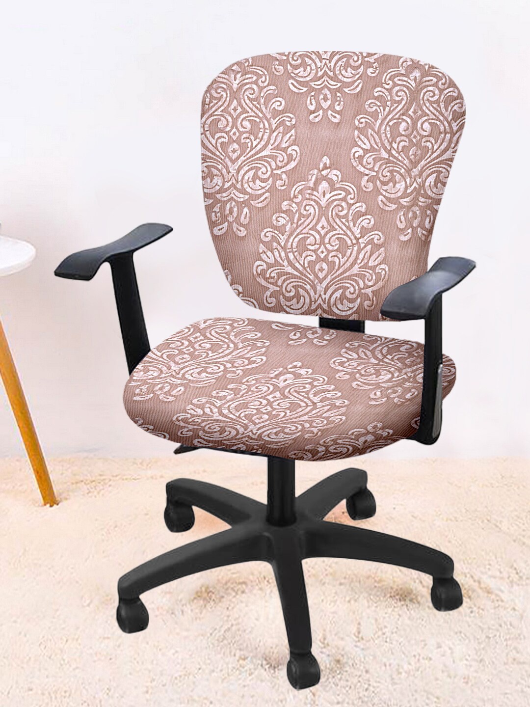 Cortina Dusty Pink & White Pack of 6 Printed Chair Covers