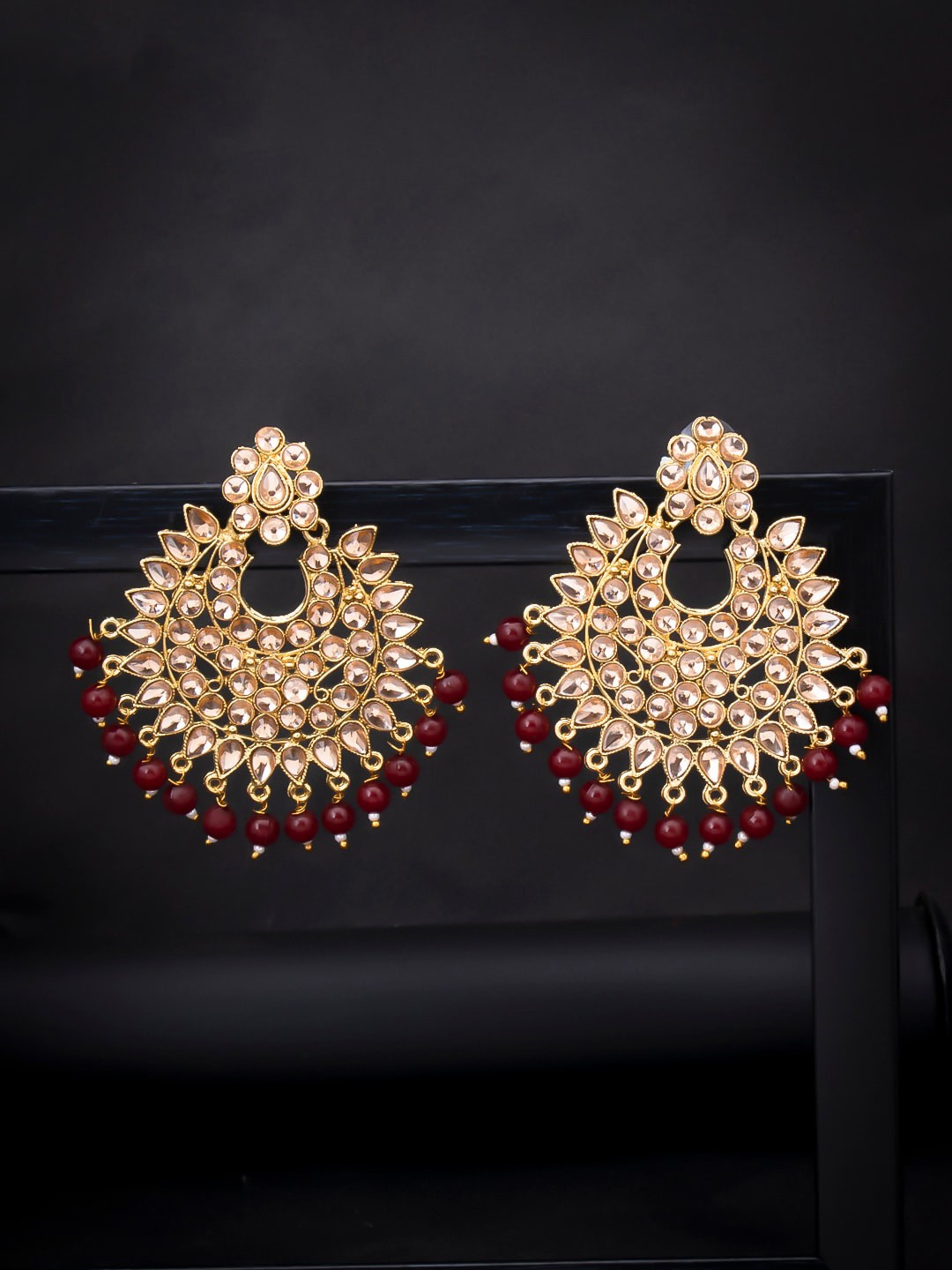 

Sukkhi Maroon Contemporary Chandbalis