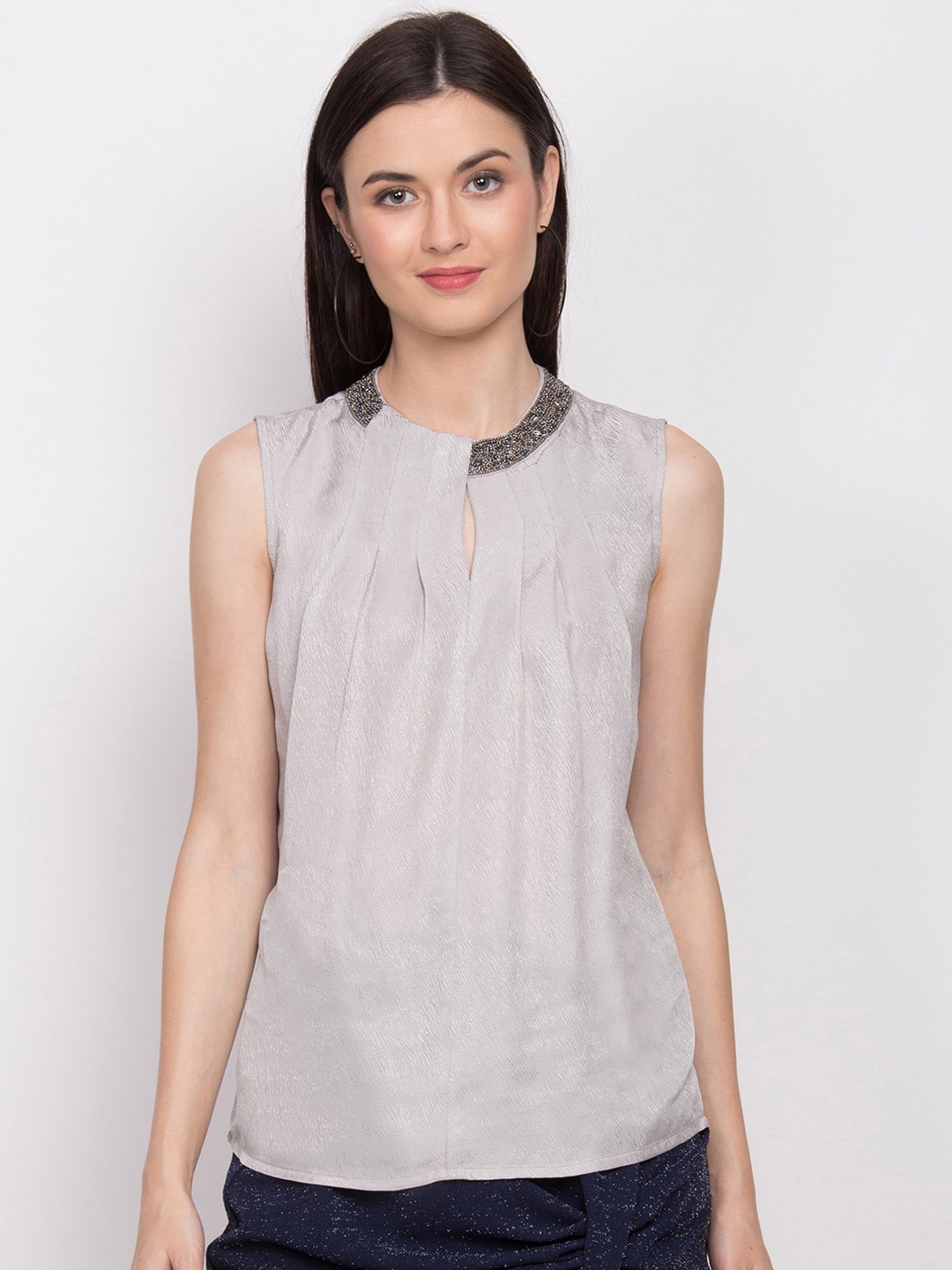 

ZOELLA Grey Round Neck Regular Top