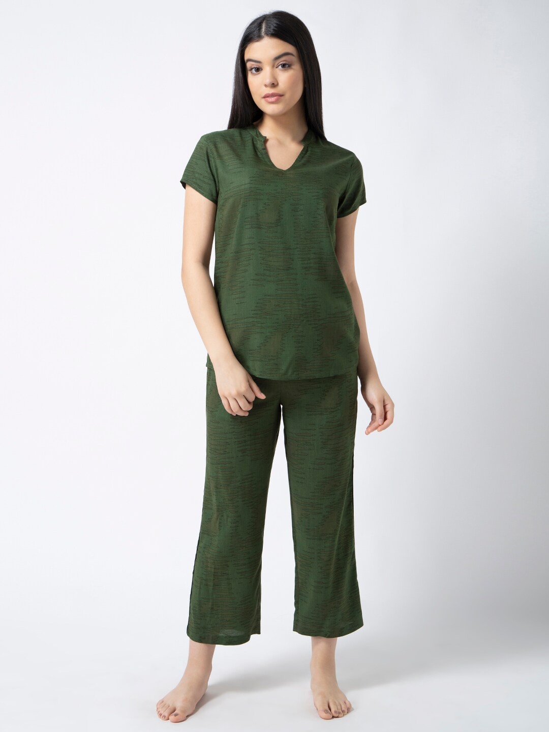 

ADORENITE Women Green & Brown Printed Night suit