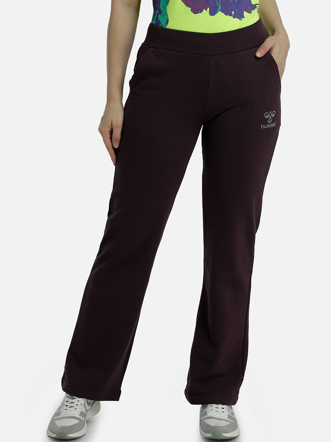 

hummel Women Purple Solid Track Pants