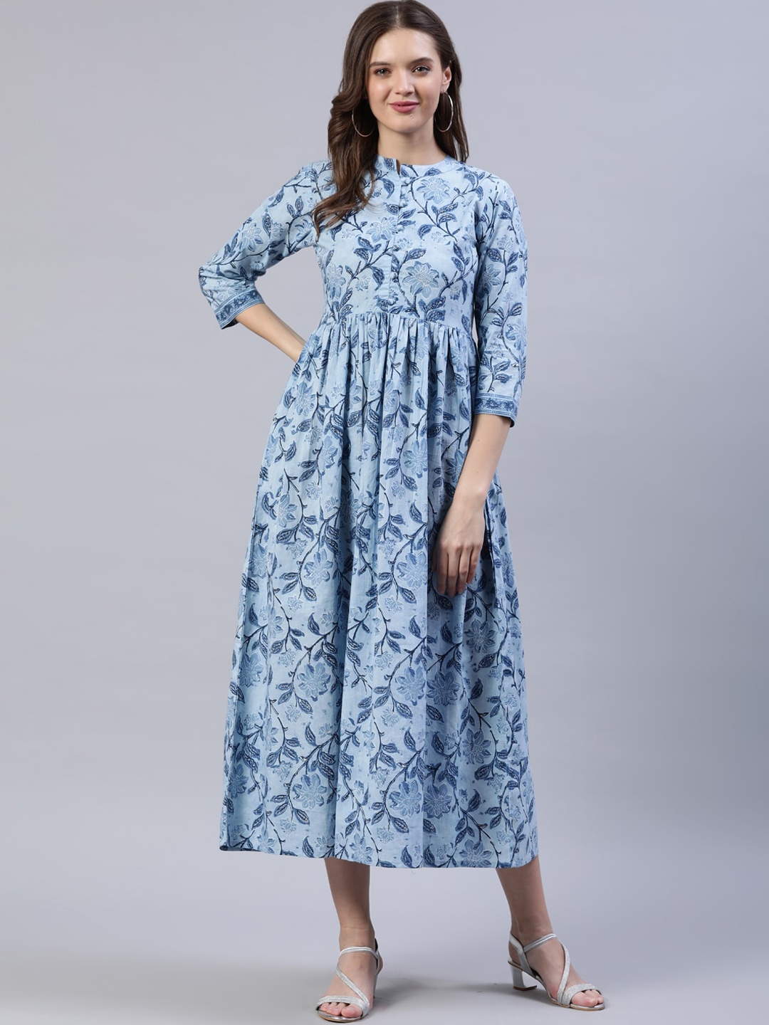 

Nayo Blue Floral Midi Dress