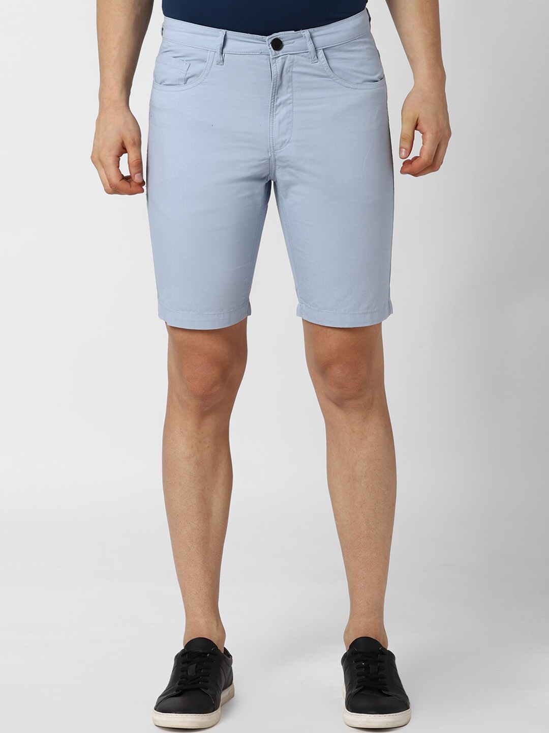 

Peter England Casuals Men Blue Solid Regular Fit Regular Shorts