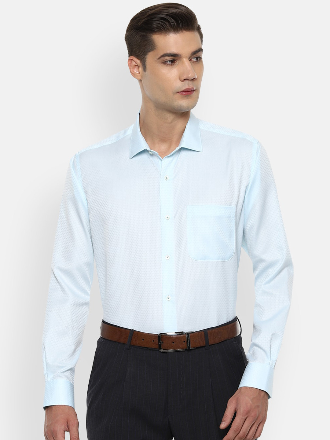 

Van Heusen Men Blue & White Regular Fit Self Design Cotton Formal Shirt