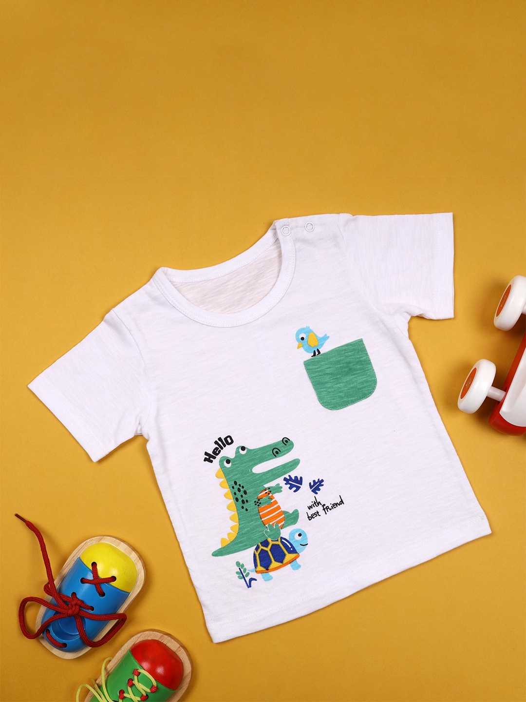 

KICKS & CRAWL Boys White Printed T-shirt