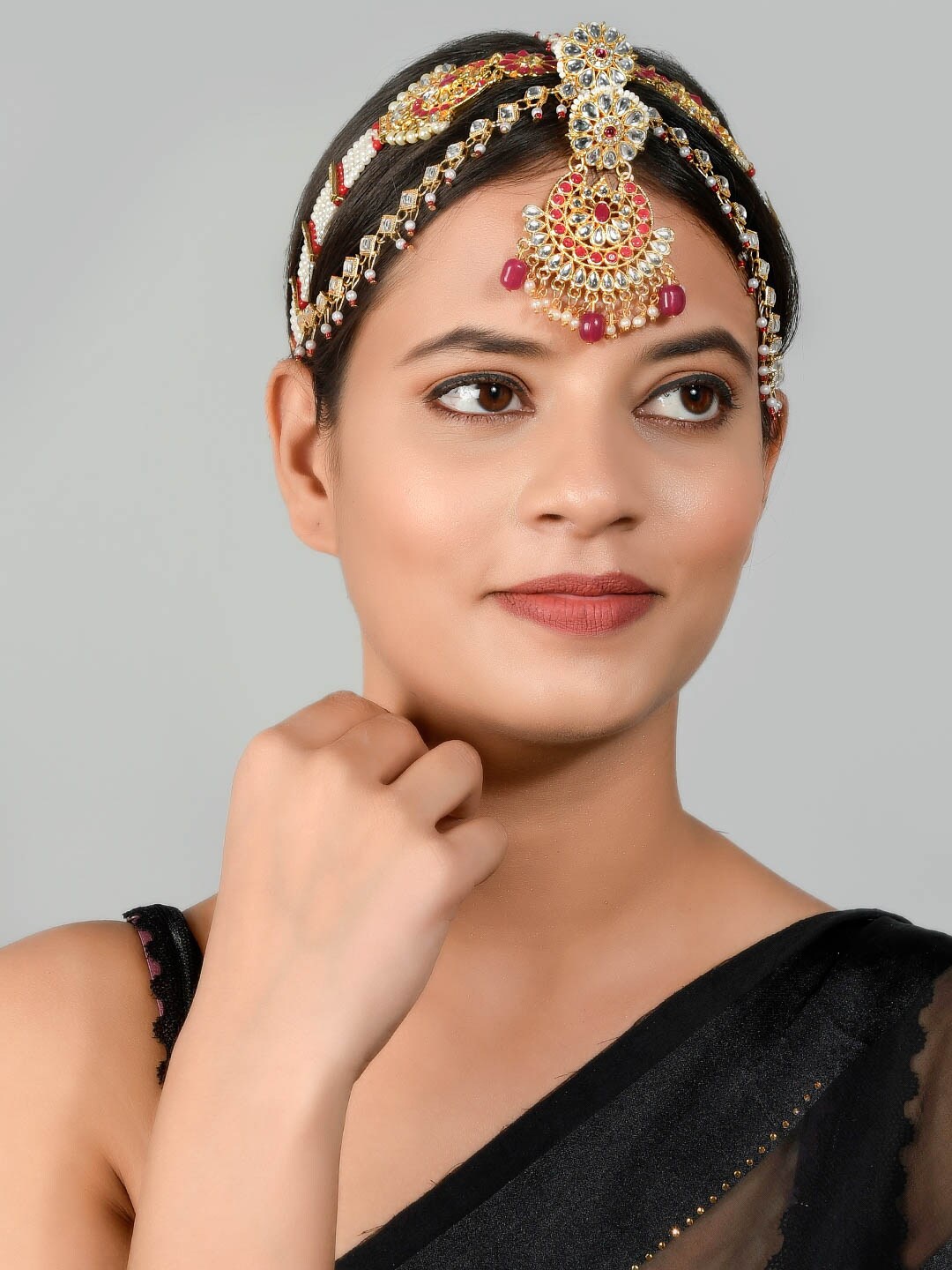 

Silvermerc Designs Gold-Plated Red Kundan-Studded Double layered Mathapatti