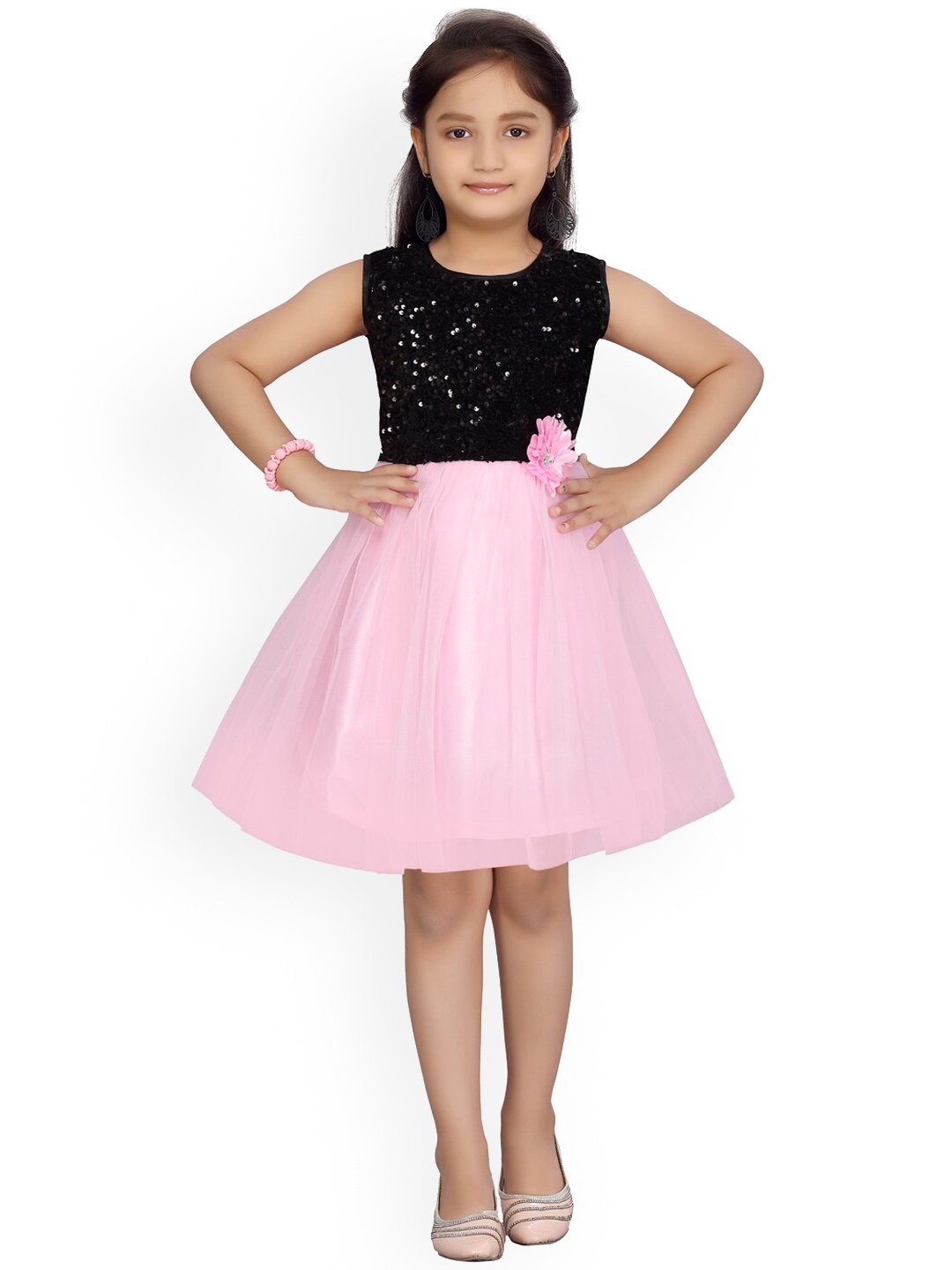 

Aarika Girls Black & Pink A-Line Dress