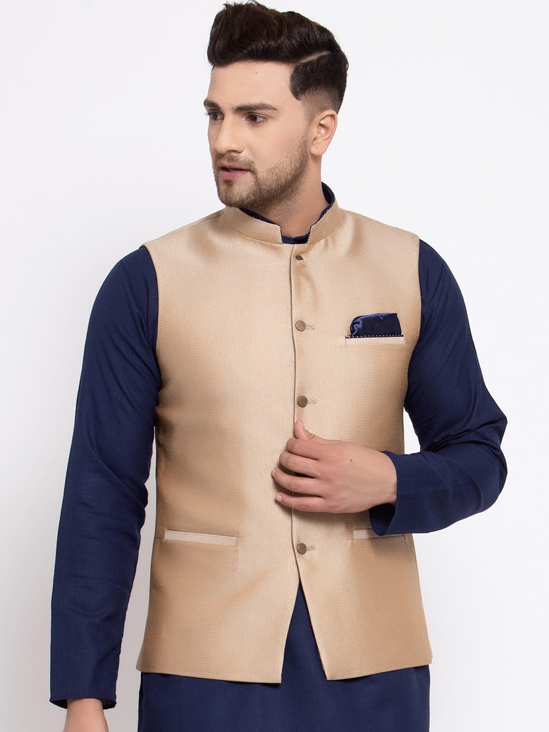 

MAXENCE Men Golden Woven Design Slim-Fit Cotton Nehru Jacket, Gold