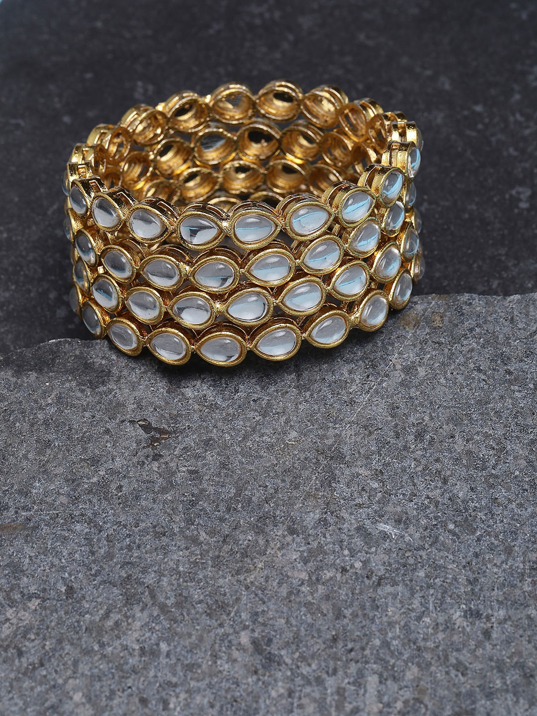 

PANASH Set Of 4 Gold-Plated White Kundan-Studded Handcrafted Bangles