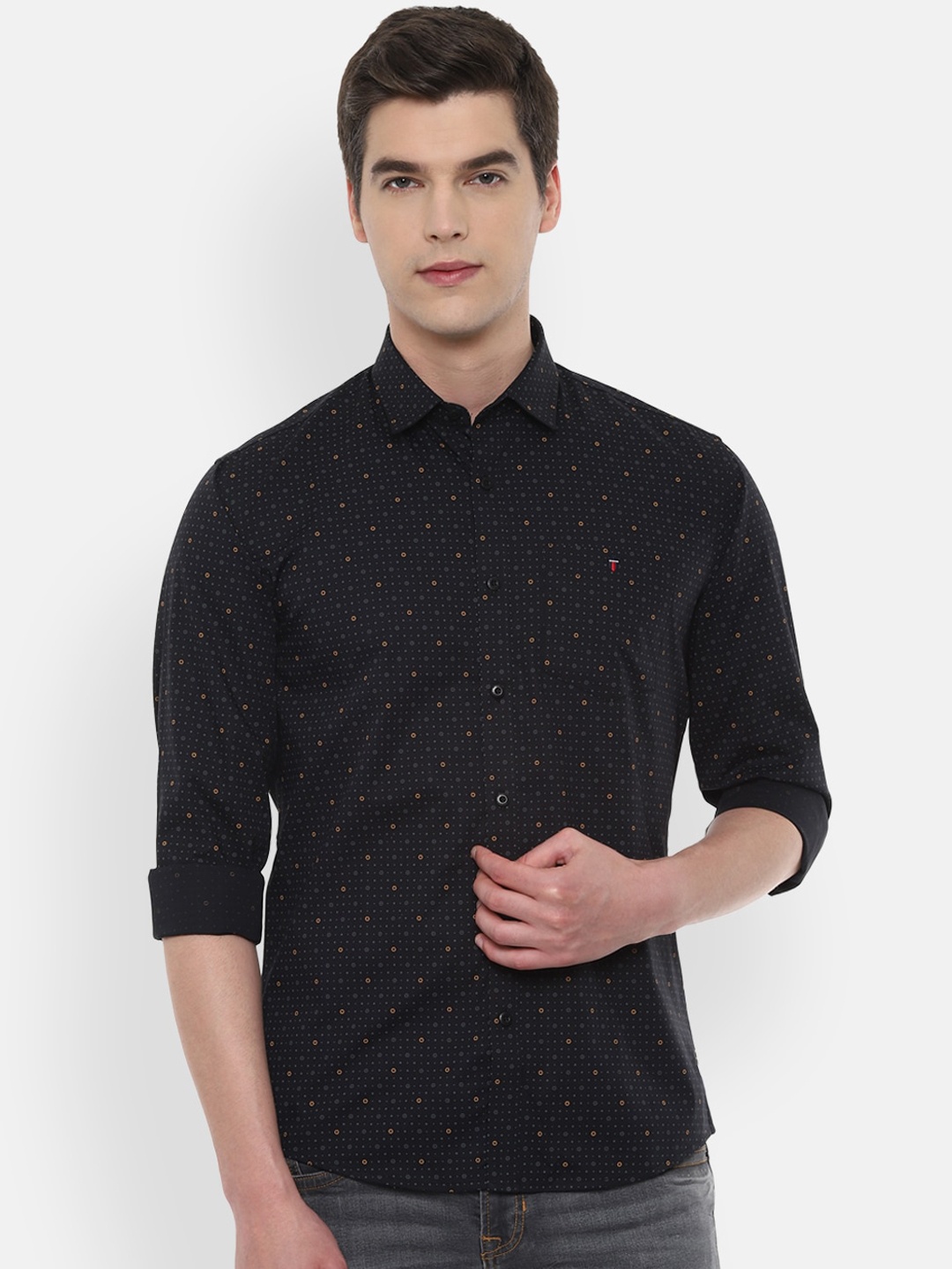 

Louis Philippe Jeans Men Black Slim Fit Printed Knitted Casual Shirt