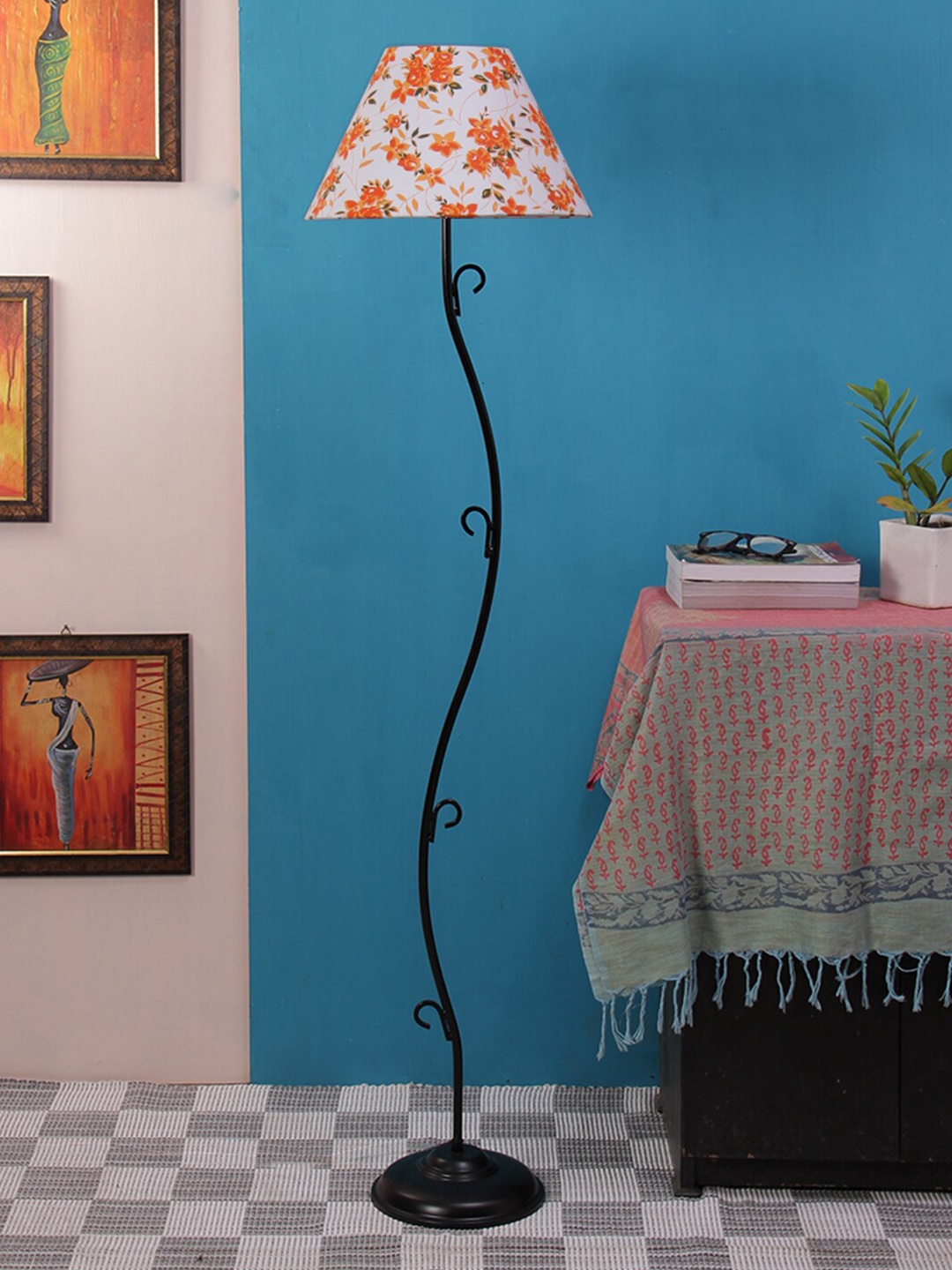 

Devansh White & Orange Printed Traditional Club Lamp with Shade