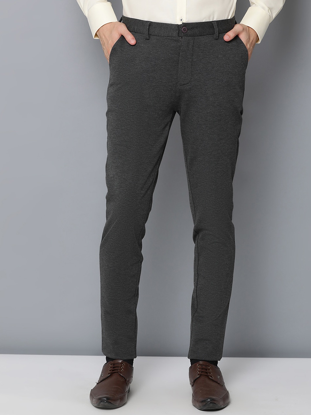 

Bruun & Stengade Men Grey Slim Fit Solid Formal Trousers