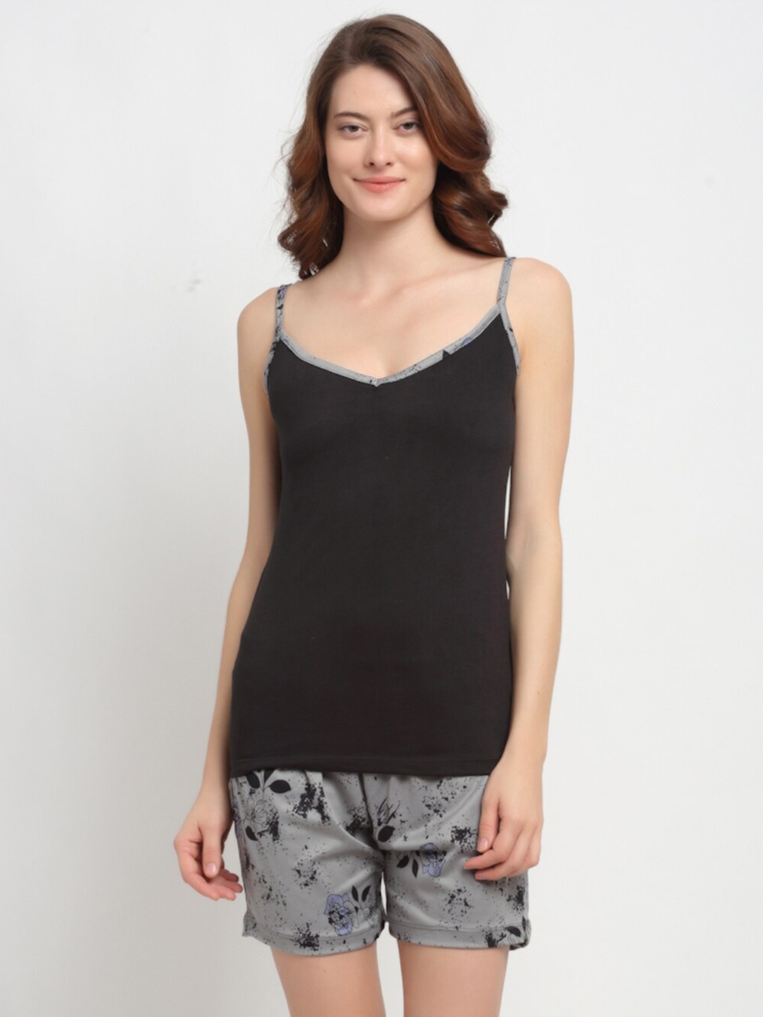

NEUDIS Women Black & Grey Solid Night suit