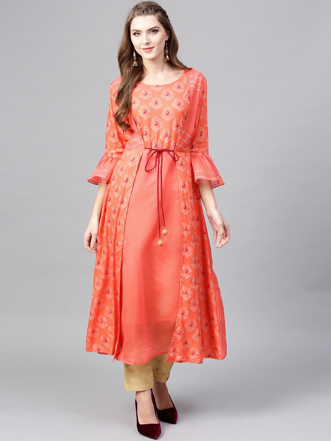 

Yufta Women Coral Ethnic Motifs Printed Flared Sleeves Kurta