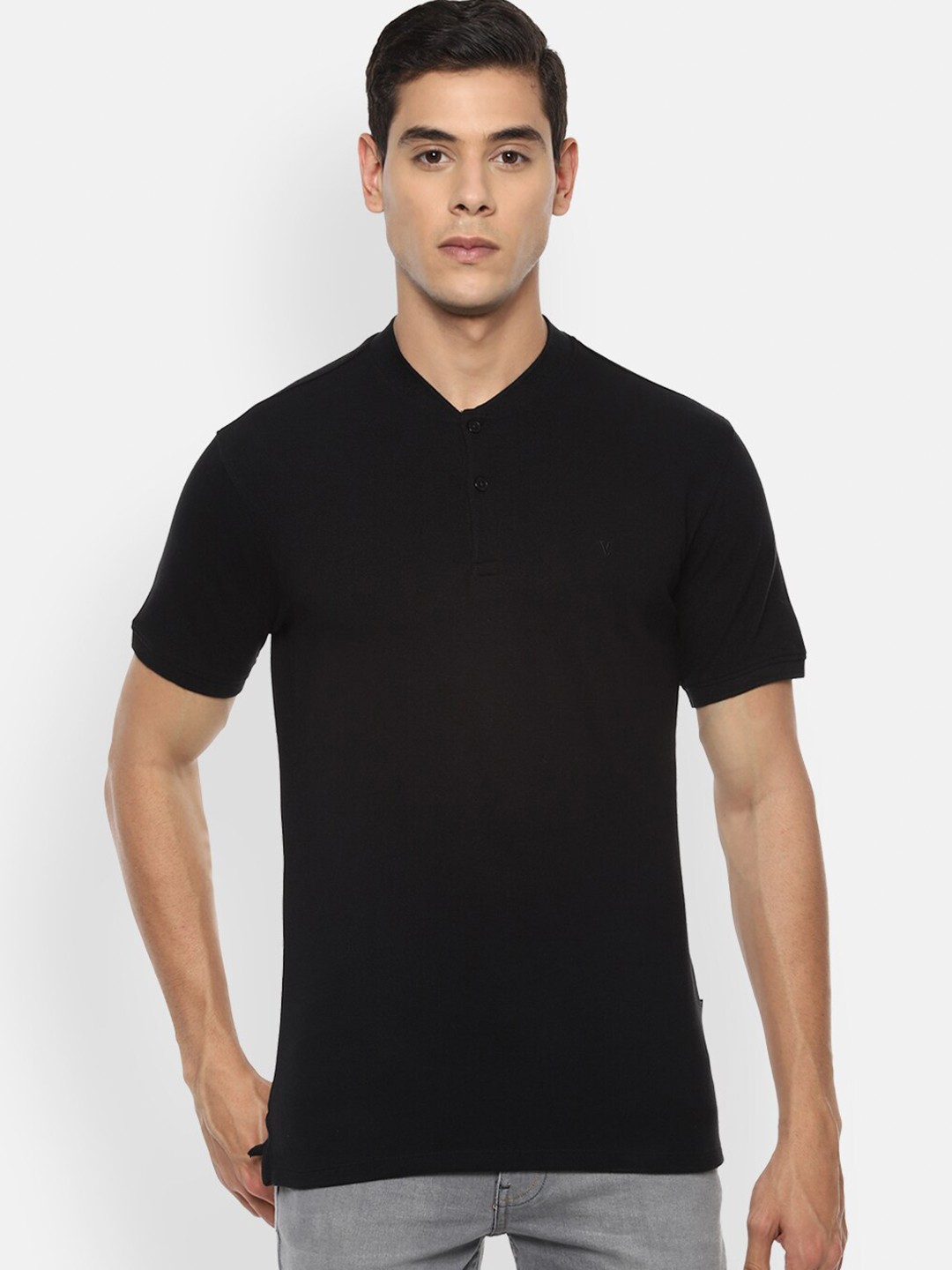 

V Dot Men Black Henley Neck T-shirt