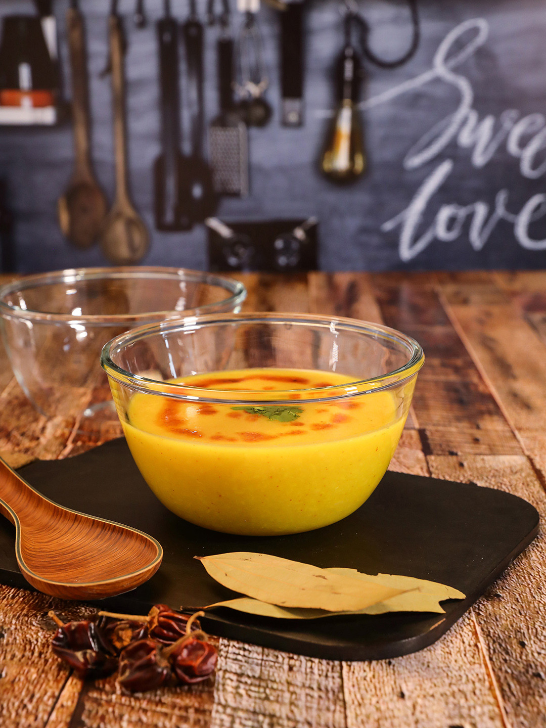 

GOODHOMES Set Of 2 Transparent Glass Serving Bowls